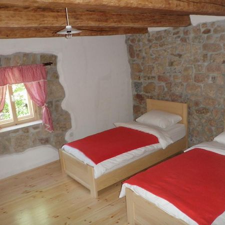Holiday Home Rizvan City Brusane Eksteriør bilde